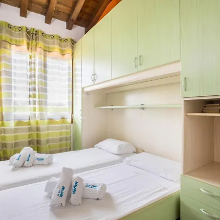 Apartment Maloma