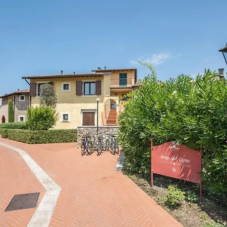 Apartment Maloma *